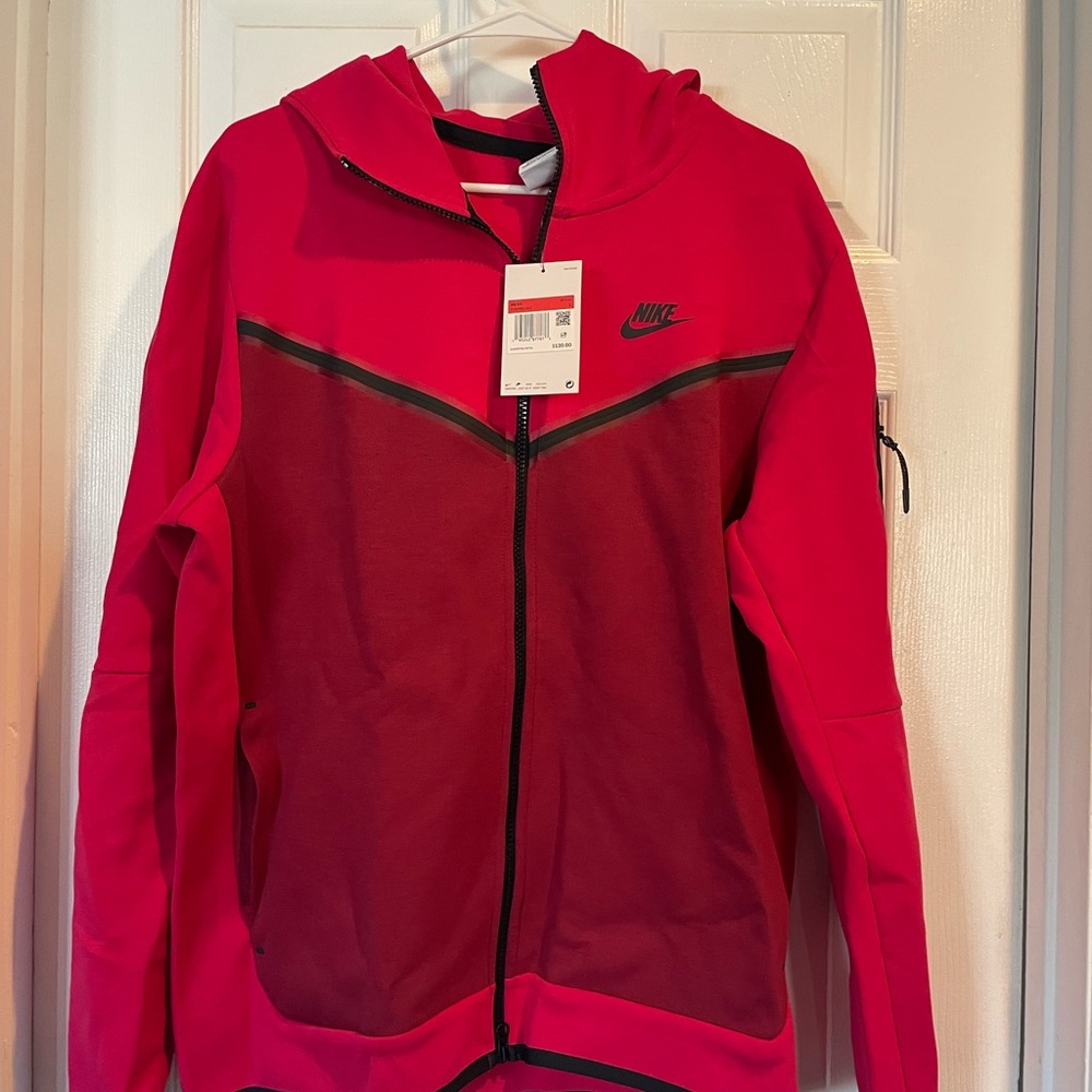 NEW Mens Nike Red and Black Hoodie Large $130